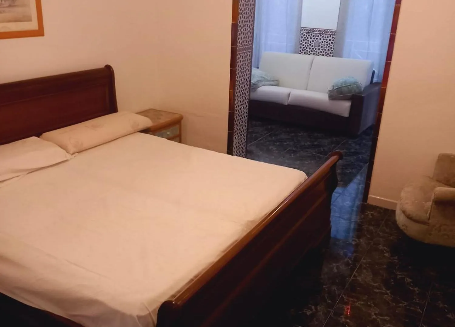 דירות בנאלמדנה Lounge Estrella ספרד